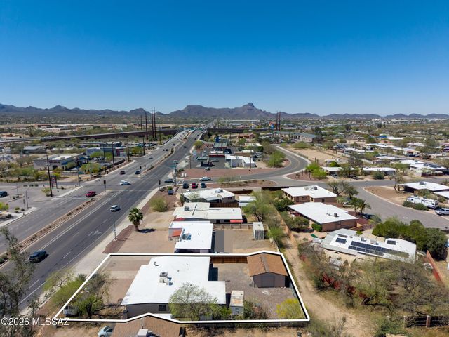 4400 W Ina Road, Tucson, AZ 85741