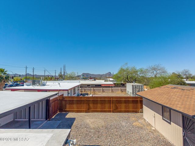 4400 W Ina Road, Tucson, AZ 85741