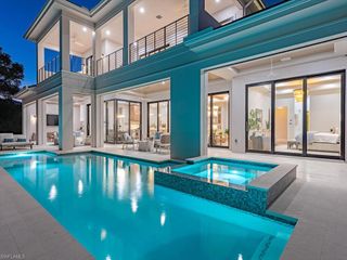 448 Devils LN, Naples, FL 34103