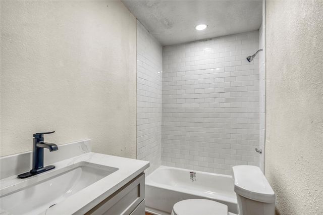 4314 Gregory Street, Houston, TX 77026