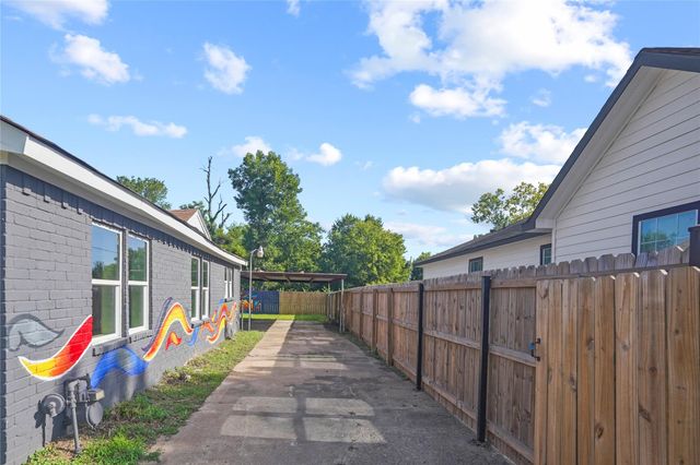 4314 Gregory Street, Houston, TX 77026