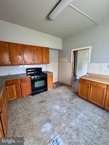 1120 CHESTER ST, Reading, PA 19601