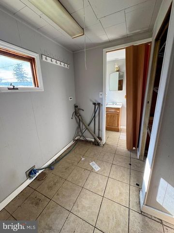 1120 CHESTER ST, Reading, PA 19601