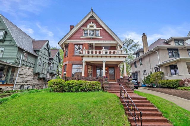 2837 N Marietta AVENUE, Milwaukee, WI 53211