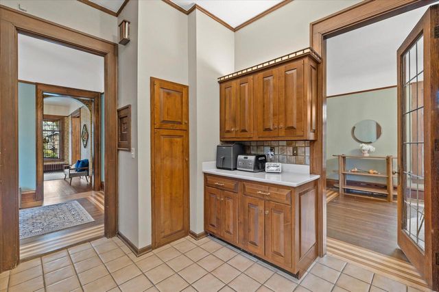 2837 N Marietta AVENUE, Milwaukee, WI 53211