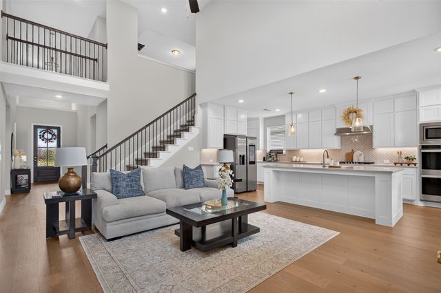 4213 S Pasture View Avenue, Midlothian, TX 76065