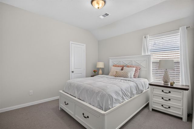 4213 S Pasture View Avenue, Midlothian, TX 76065