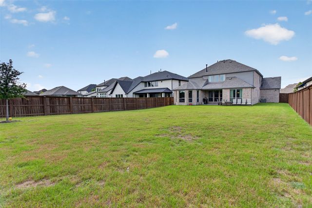 4213 S Pasture View Avenue, Midlothian, TX 76065