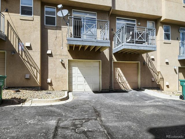 14900 E Center Ave I, Aurora, CO 80012