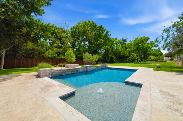 1019 Country Way, Rowlett, TX 75089