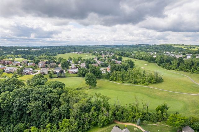 6305 Oyster Bay Ct, Bridgeville, PA 15017