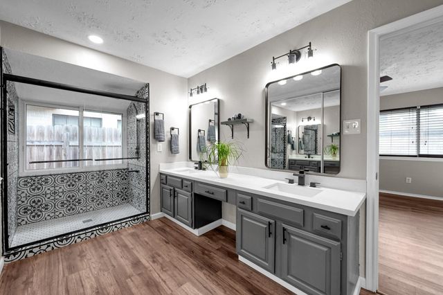 2118 Creston Drive, Spring, TX 77386