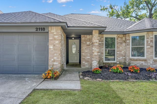 2118 Creston Drive, Spring, TX 77386