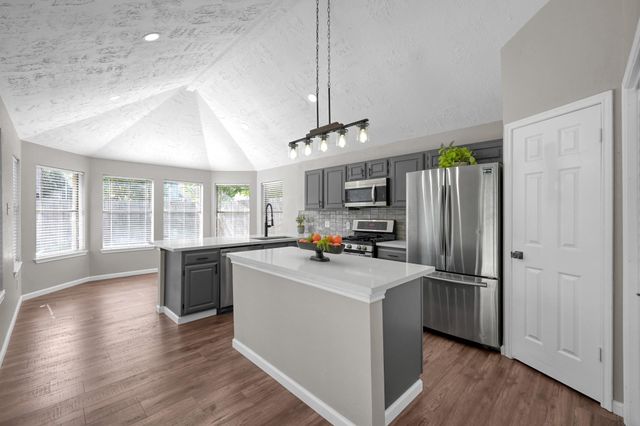 2118 Creston Drive, Spring, TX 77386