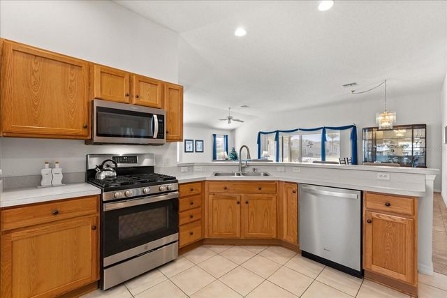 2467 AMBLER CIRCLE, The Villages, FL 32162
