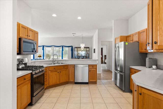 2467 AMBLER CIRCLE, The Villages, FL 32162