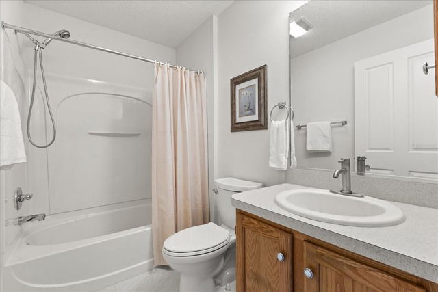 2467 AMBLER CIRCLE, The Villages, FL 32162