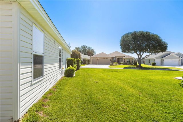 2467 AMBLER CIRCLE, The Villages, FL 32162