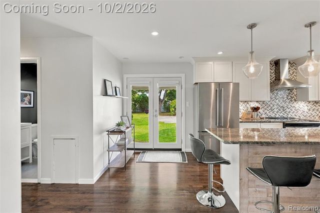 13029 Geoffry Drive, Warren, MI 48088