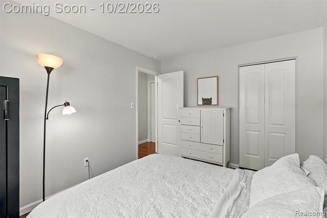 13029 Geoffry Drive, Warren, MI 48088