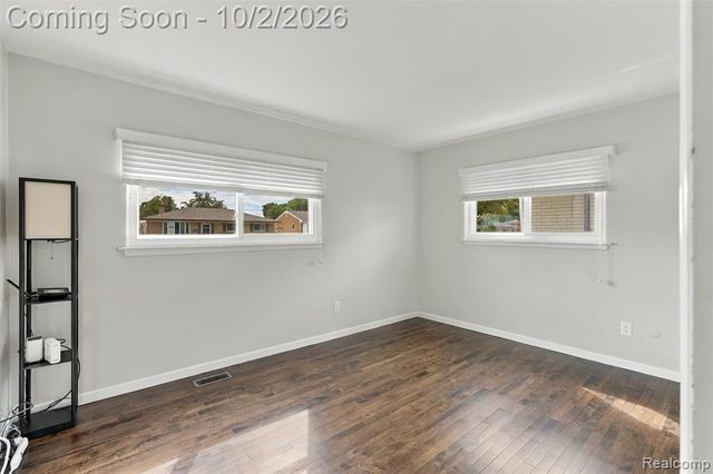 13029 Geoffry Drive, Warren, MI 48088