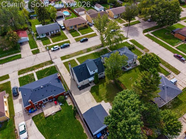 13029 Geoffry Drive, Warren, MI 48088
