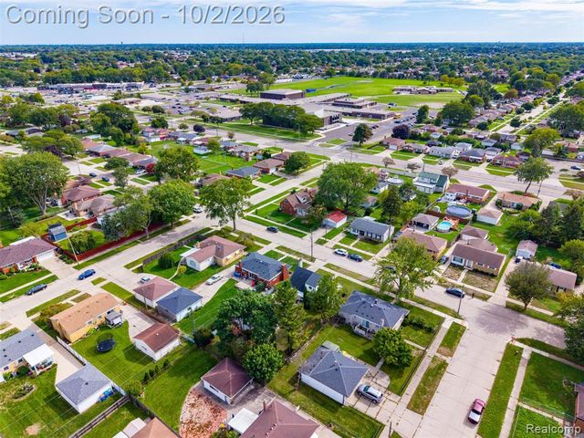 13029 Geoffry Drive, Warren, MI 48088