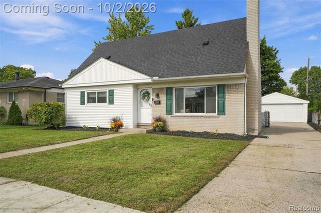 13029 Geoffry Drive, Warren, MI 48088