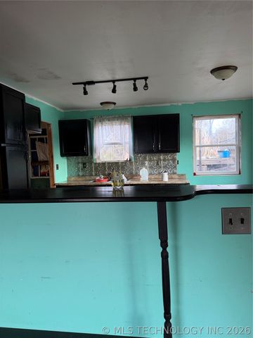 517 E 3rd Street, Okmulgee, OK 74447