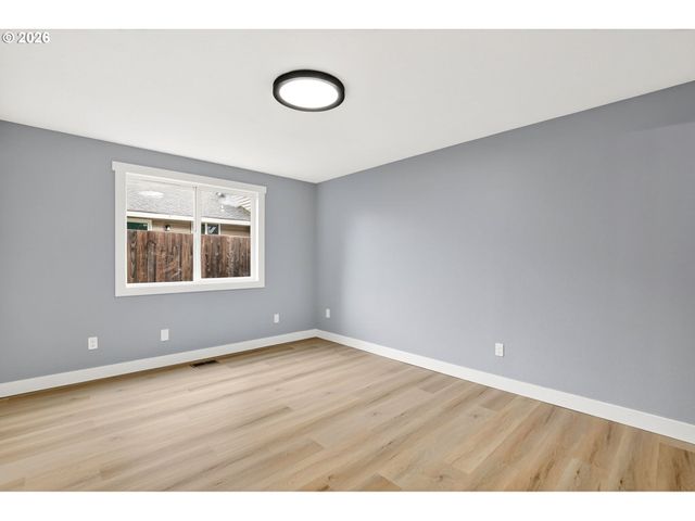 18830 Sw BUTTERNUT St, Beaverton, OR 97078