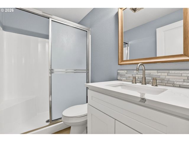 18830 Sw BUTTERNUT St, Beaverton, OR 97078