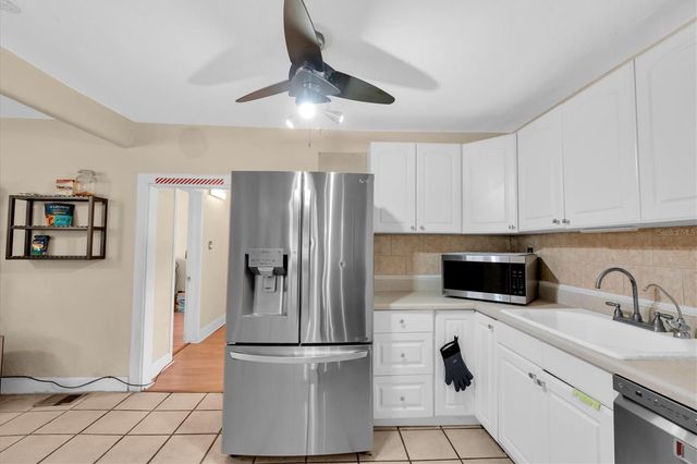3443 21ST STREET N, St Petersburg, FL 33713