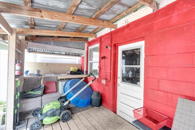 3443 21ST STREET N, St Petersburg, FL 33713