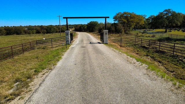 170 Wooded Crest Drive, Palo Pinto, TX 76484