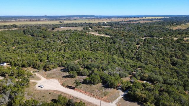 170 Wooded Crest Drive, Palo Pinto, TX 76484