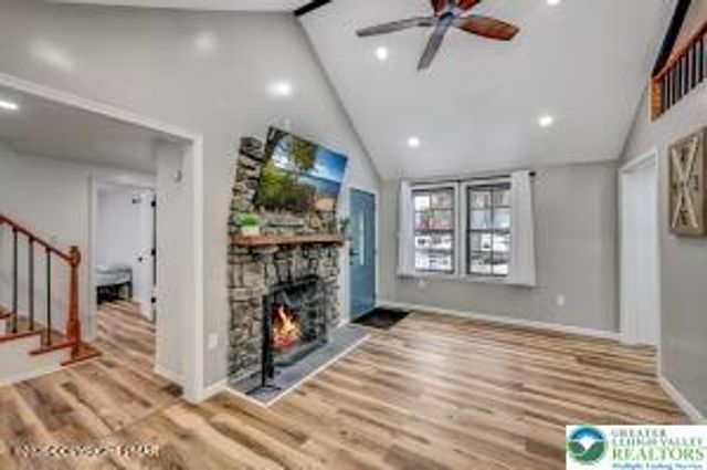 8 Buttonwood Road, Kidder Twp, PA 18624