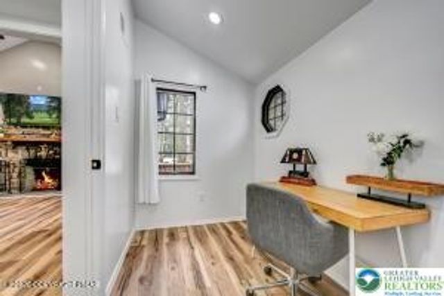 8 Buttonwood Road, Kidder Twp, PA 18624