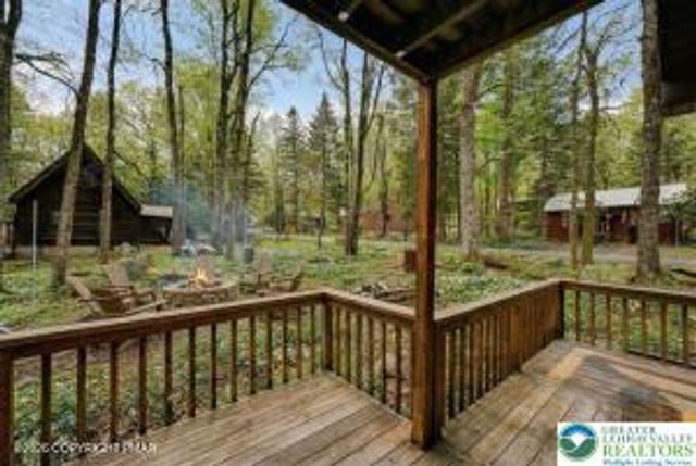 8 Buttonwood Road, Kidder Twp, PA 18624