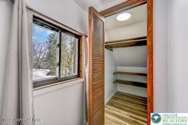 8 Buttonwood Road, Kidder Twp, PA 18624