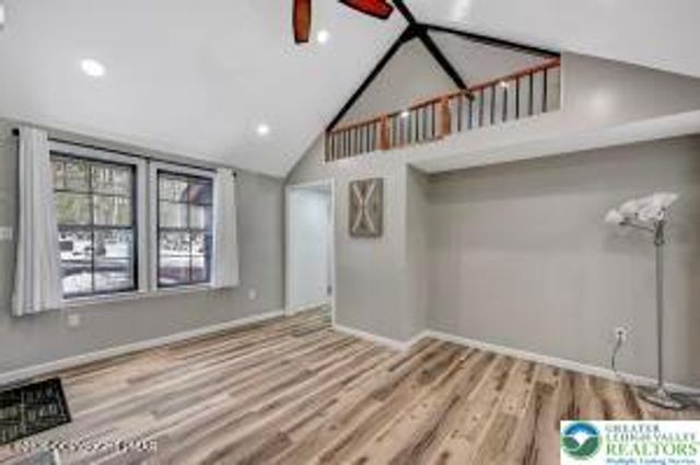 8 Buttonwood Road, Kidder Twp, PA 18624