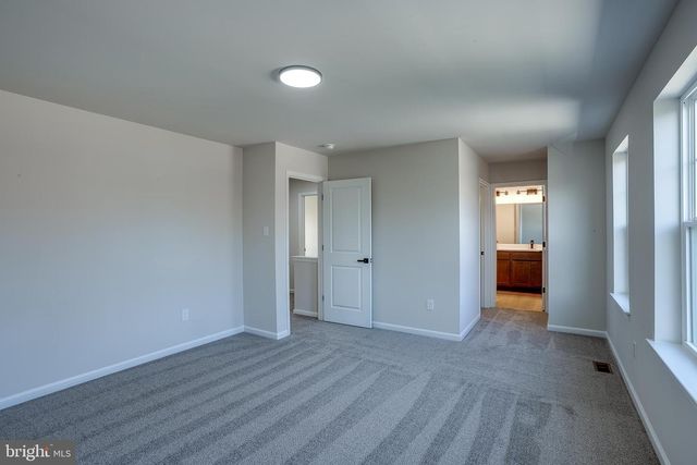 442 MANOR AVE, Millville, NJ 08332