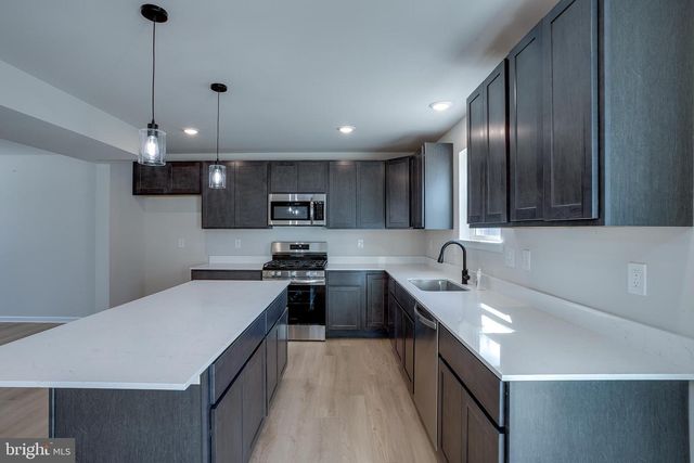 442 MANOR AVE, Millville, NJ 08332