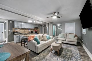 3218 Avenue Q 1/2, Galveston, TX 77550