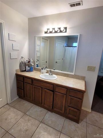 3117 Whitetail Drive, Weslaco, TX 78596