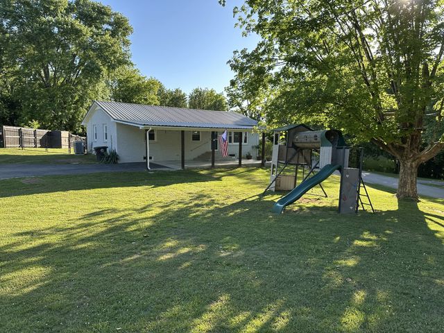 175 Epperson Ave, Cookeville, TN 38506