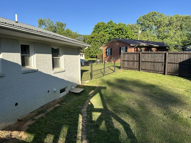 175 Epperson Ave, Cookeville, TN 38506
