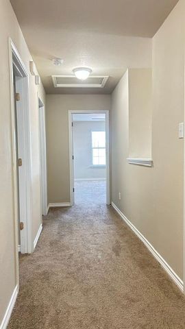 5211 Viewpoint DR, Austin, TX 78744