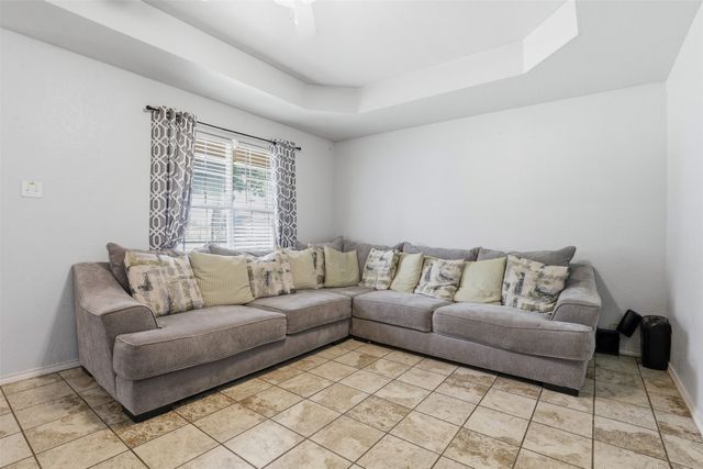 201 Eastland Street, Cleburne, TX 76031