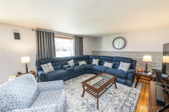 1309 Richmoor Road, Moorefield Twp, OH 45503