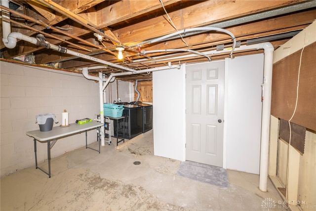 1309 Richmoor Road, Moorefield Twp, OH 45503
